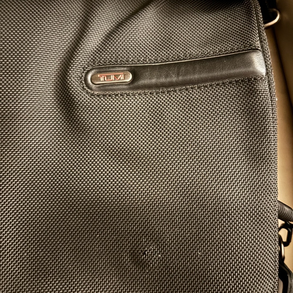 Tumi Black Messenger Bag - Picture 4 of 6
